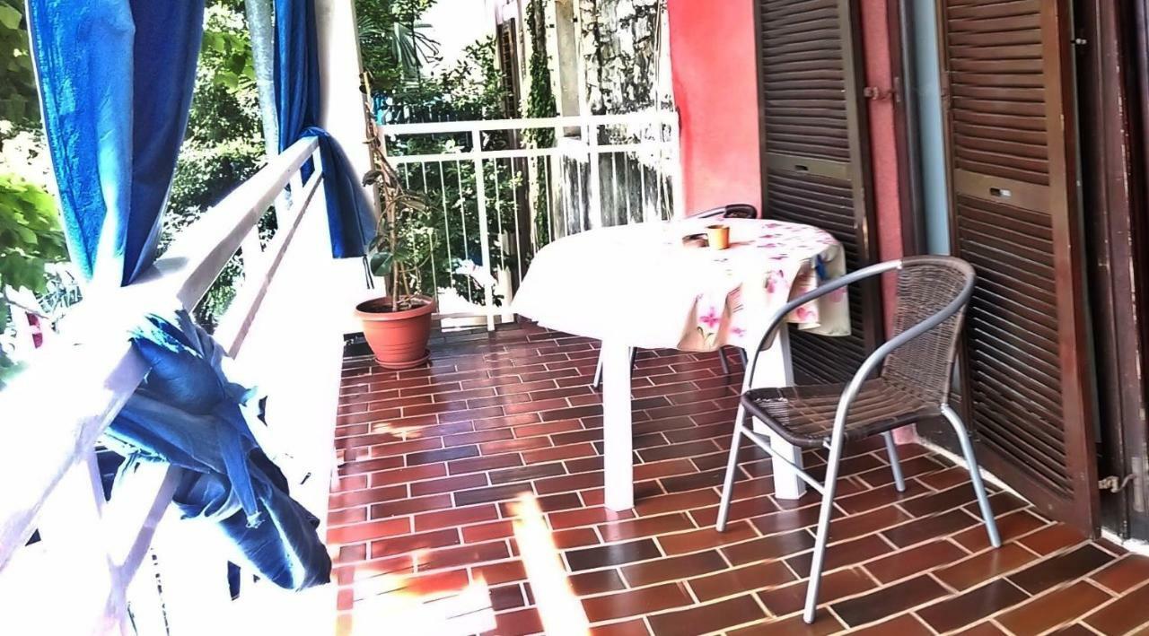 Apartments Zambratija Екстериор снимка